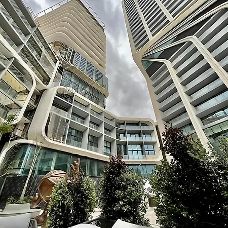 Apartment Stylish Skyline Mercury Tower San Ġiljan